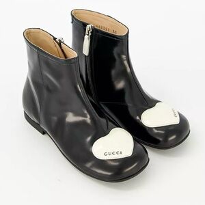 Gucci Kids Black Leather White Heart Patch Ankle Boots Size 31